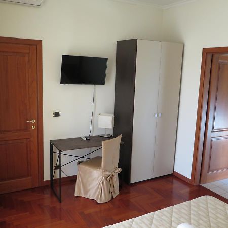 La Locanda Del Palatoraffinato Ciampino Exteriör bild