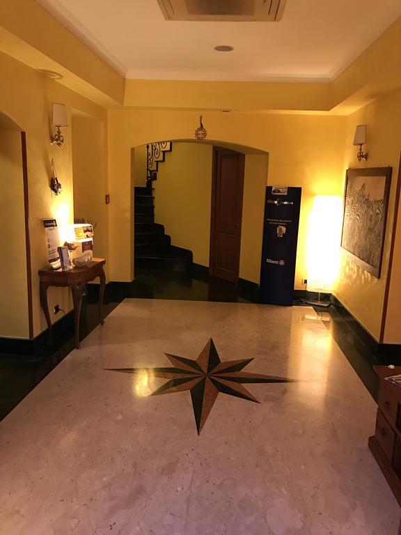 La Locanda Del Palatoraffinato Ciampino Exteriör bild