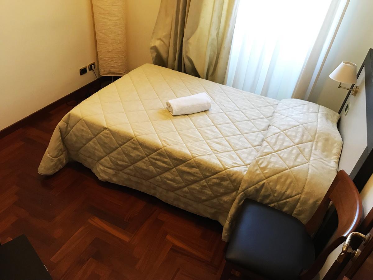 La Locanda Del Palatoraffinato Ciampino Exteriör bild